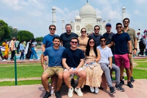 Från Delhi: Taj Mahal & Agra dagstur med Gatimaan-tåg