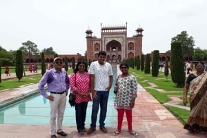 Desde Delhi: tour al Taj Mahal y al fuerte de Agra con un guía popular