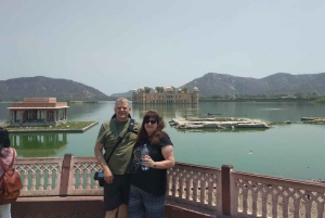 From Delhi to Jaipur: Private One Day Trip By Car