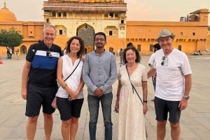 Vanuit Delhi : Bezoek de stad Jaipur, dezelfde dag terugreis met de auto.