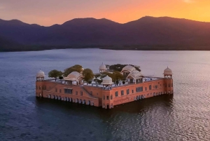 Jaipur Highlights: Amber Fort, City Palace, Jantar Mantar