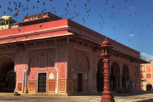 Jaipurista: Jaipur: Paikallinen Jaipur Sightseeing Tour Autolla