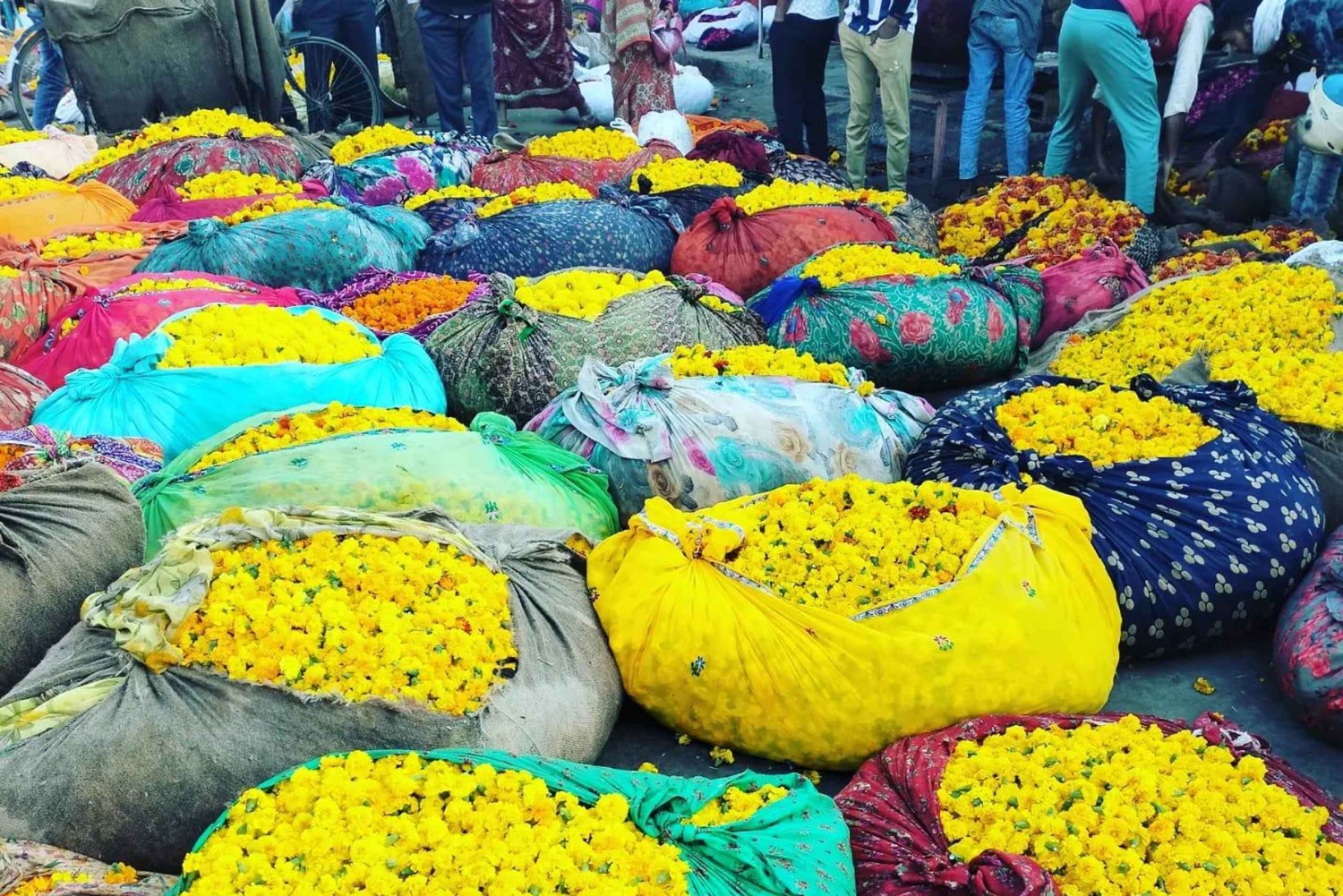 From Jaipur : Morning Sunrise with Jaipur Flower Market Tour
