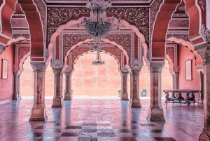 Fra Jaipur: Privat biltur til Amber Fort, Jal Mahal og flere andre steder