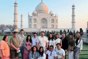 Depuis Jaipur : visite du Taj Mahal et du fort d'Agra et transfert à Delhi