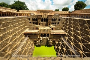 Z Jaipuru: 1-dniowa wycieczka do Abhaneri Chand Baori Stepwell