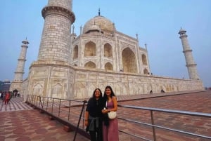 Depuis Jaipur : Excursion privée d'une journée au Taj Mahal et à Agra avec transfert