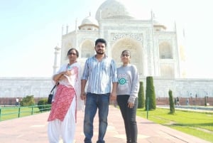 From Jaipur: Taj Mahal & Agra Private Day Trip