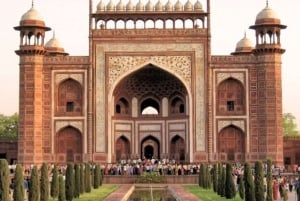 Vanuit Jaipur: Taj Mahal Tour met gids en Agra Tour met de auto