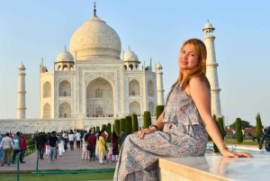 Vanuit Jaipur: Taj Mahal Tour met gids en Agra Tour met de auto