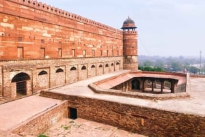 Из Джайпура: Экскурсия в Тадж Санрайз с Фатехпур Сикри и Абханери