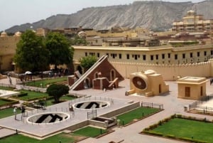 Из Нью-Дели: Частная однодневная поездка в Джайпур Skip-the-Line