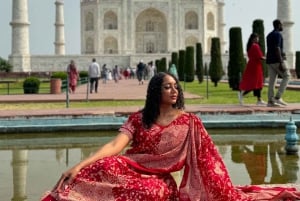 Из Нью-Дели: экскурсия на рассвете в Тадж-Махал с пересадкой в Джайпуре.
