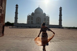 Vanuit New Delhi: Zonsopgang tour van Taj Mahal met Jaipur drop.