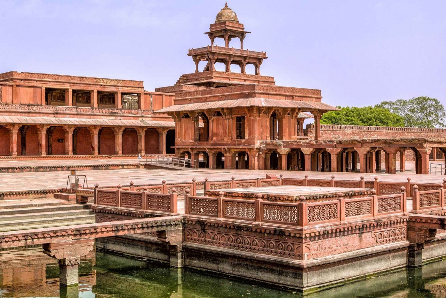 Full Day Agra Tour With Fatehpur Sikri & Transfer To Jaipur