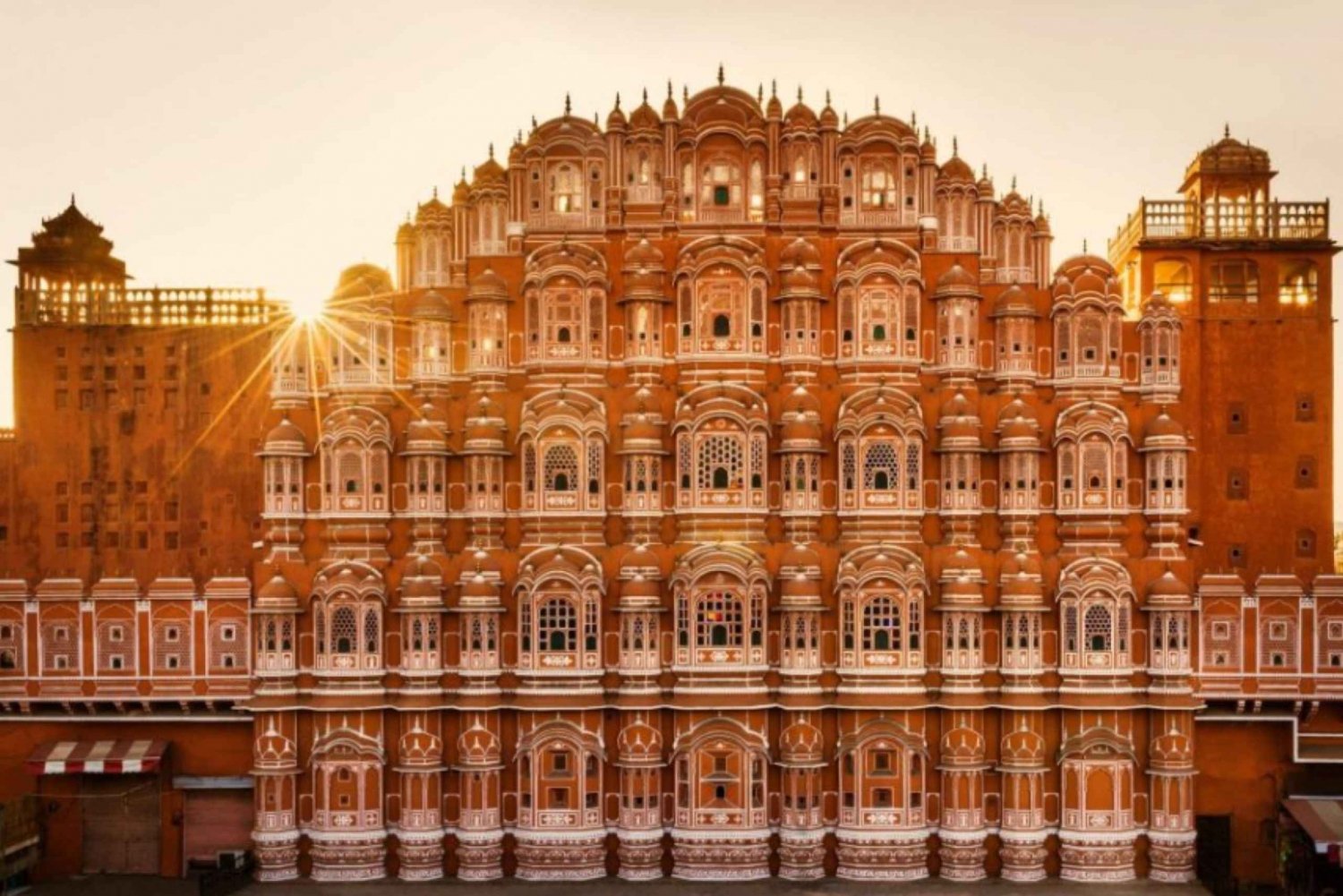 Heldags sightseeingtur i Jaipur med tuk tuk.