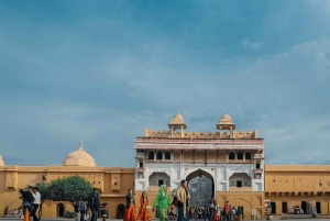 Koko päivän Jaipur Tour autolla