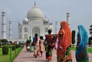 Fra Delhi/Agra: Bekræftet eksprestogbillet Delhi - Agra