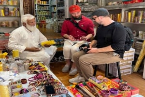 Paseo por el Patrimonio y Degustación de Comida Callejera en Jaipur