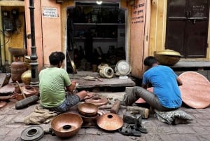 Paseo por el Patrimonio y Degustación de Comida Callejera en Jaipur