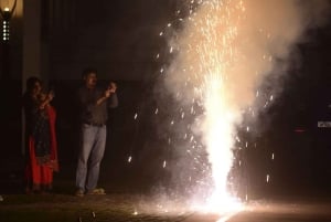 Jaipur: tour di 2 giorni a tema Diwali con soggiorno in hotel e fuochi d'artificio