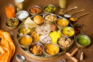 Jaipur : Visite culinaire végétarienne de 2 heures avec un guide de la région