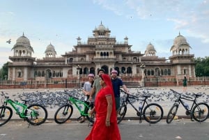 Jaipur: 3-Hour Morning Bike Tour of Jaipur Old City