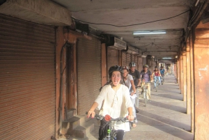 Jaipur: 3-Hour Morning Bike Tour of Jaipur Old City