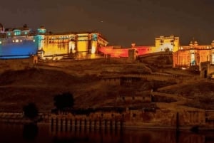 Jaipur: Amber Fort lys- og lydshow med middag