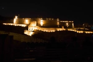 Jaipur: Amber Fort lys- og lydshow med middag