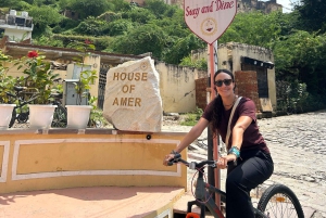 Jaipur : Visite guidée à vélo du patrimoine d'Amber avec petit-déjeuner