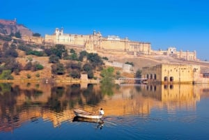 Jaipur Amerin linnoitus, Jal Mahal ja Stepwell Yksityinen puolipäiväinen retki