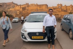 Tour in auto di Jaipur - autista locale che parla inglese!