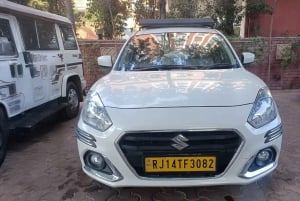 Tour in auto di Jaipur - autista locale che parla inglese!