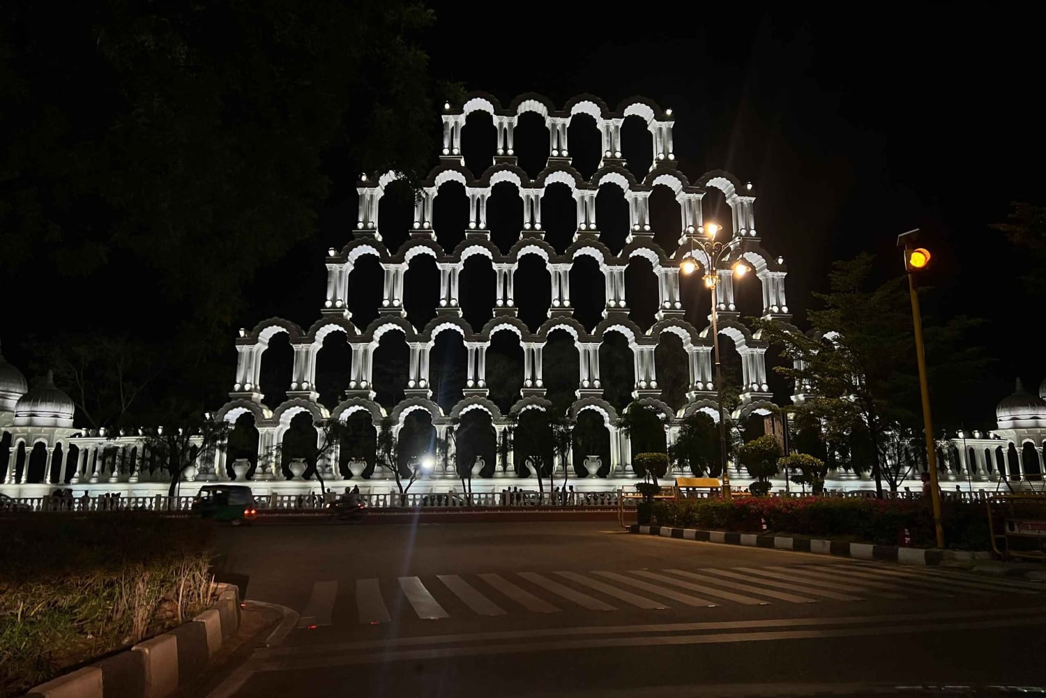 Jaipur: Tour nocturno de la ciudad con la Puerta Patrika y el té de Masala Chowk