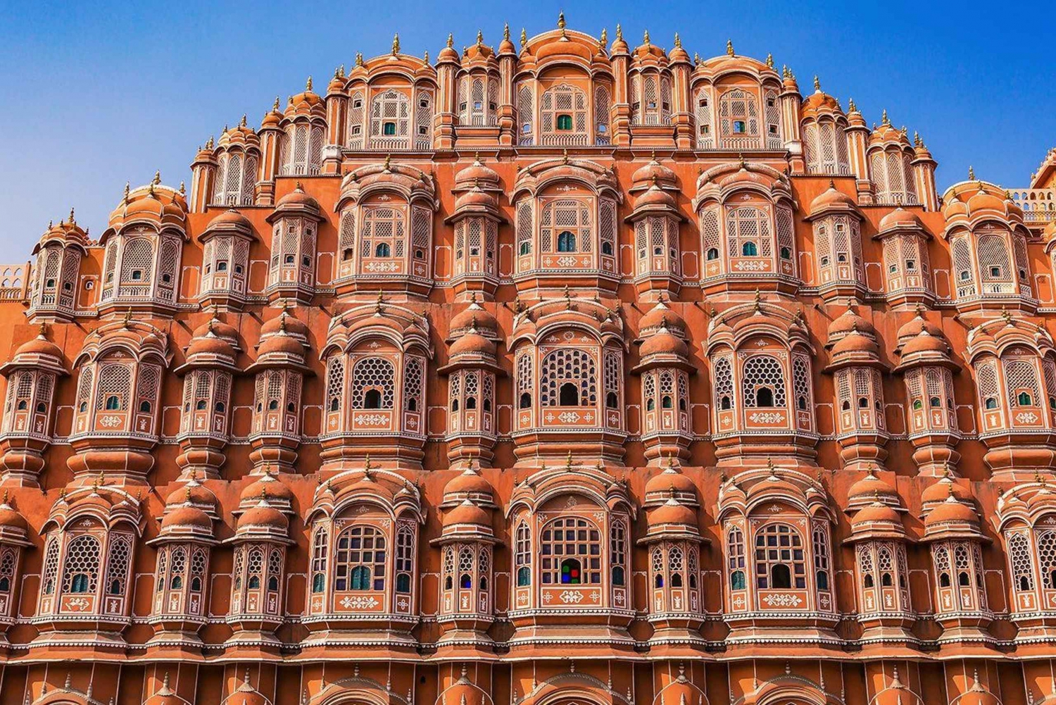 Jaipur: City Palace, Hawa Mahal & Jantar Mantar Private Tour