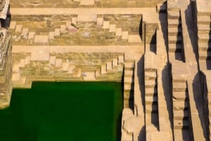 Delhistä: Yksityinen Jaipur-kierros asiantuntijaoppaalla ja nouto