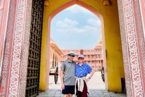 Jaipur: City Tour Full-Day Sightseeing with Guide