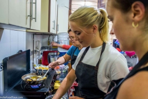 Jaipur: Clase de cocina en casa de la familia anfitriona durante 3 horas