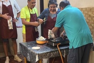 Jaipur: Clase de cocina de una familia india con cena