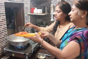 Jaipur: Aula de culinária com uma família local