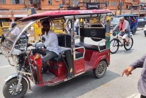 Jaipur : visite en e-rickshaw + visite à pied + visite culinaire