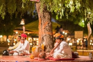 Jaipur: Visita cultural nocturna y cena en Chokhi Dhani