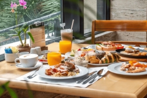 Tour del mercato dei fiori di Jaipur e del tempio delle scimmie, con colazione locale