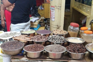 Jaipur: Ruokakierros ja Bollywood-elokuvakokemus