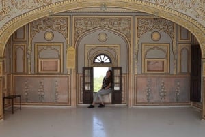 Jaipur: Full-day City Tour with Tour Guide | Private Tour