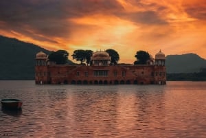 Jaipur Full-Day Private Tour: Discover by Tuk-Tuk