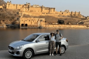 Jaipur: een hele dag sightseeing per auto met gids
