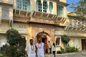 Jaipur Private Half/ Full Day Sightseeing Tour with 5* Lunch