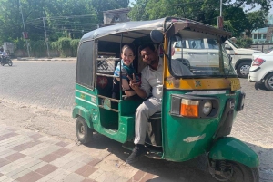 Jaipur: Heldagstur med Tuk-Tuk og sightseeingtur med abetemplet